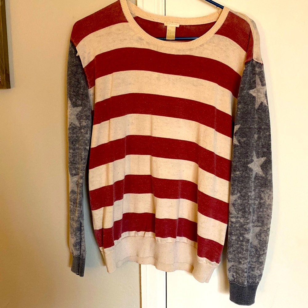 Forever 21 Light Crewneck-Size S